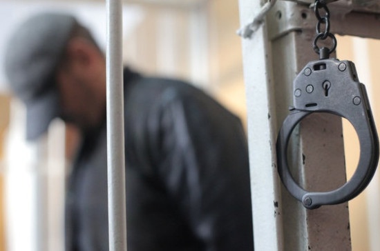 Житель Динского района приобрел более 10 граммов марихуаны и был задержан правоохранителями.