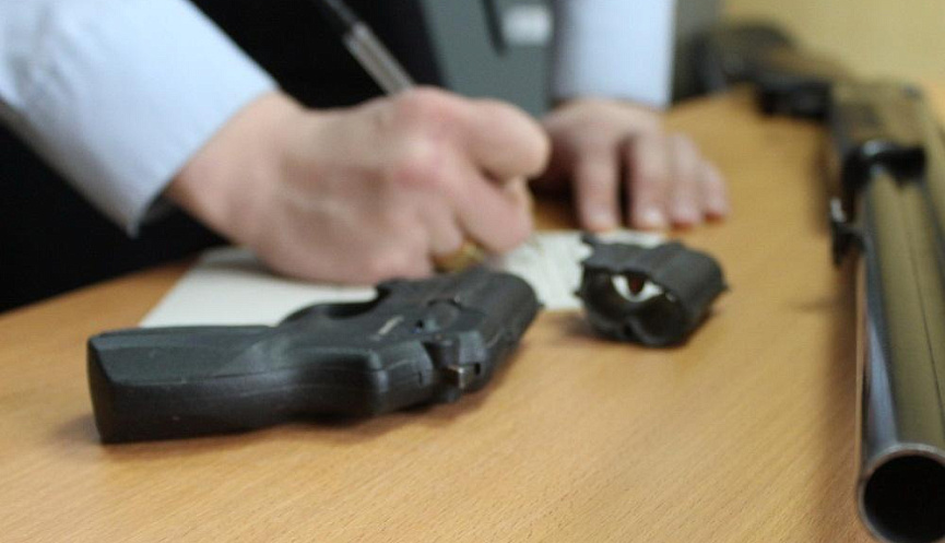 По краевой программе «Обеспечение безопасности населения» граждане могут добровольно сдать вооружение и получить за это денежное поощрение