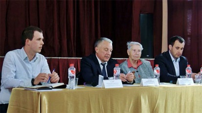 Глава района встретился с молодежью
