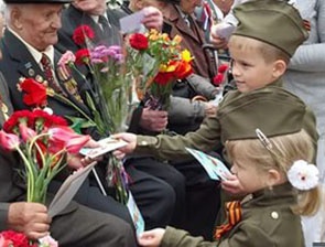 Почти 850 тысяч рублей перечислили динчане в "Фонд Победы"