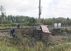 ВОДИТЕЛЬ, ПОМНИ! ЖЕЛЕЗНОДОРОЖНЫЙ ПЕРЕЕЗД – ЗОНА ПОВЫШЕННОЙ ОПАСНОСТИ!