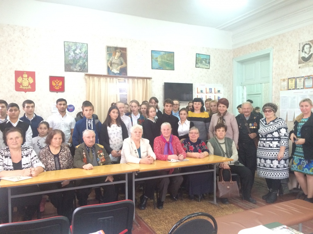 «Недаром помнит вся Россия».