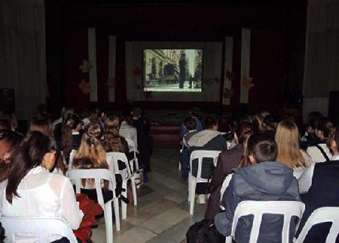 МОЛОДЕЖИ ПОКАЖУТ ПРАВОСЛАВНОЕ КИНО