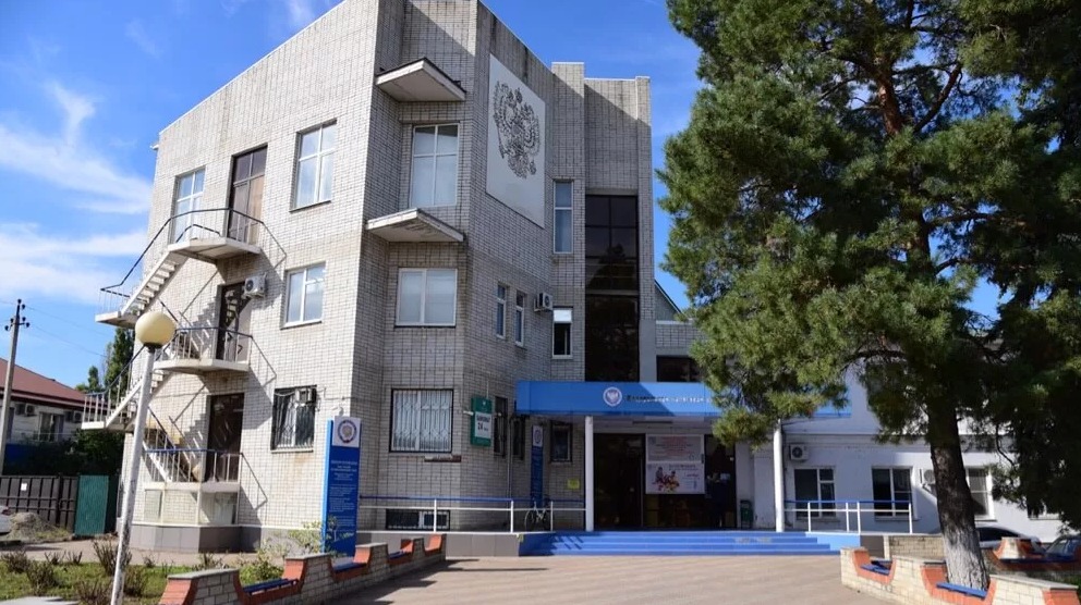 В целях предупреждения и исключения распространения новой коронавирусной инфекции на территории Российской Федерации Межрайонная ИФНС России №14 по Краснодарскому краю сообщает, что приостановлен прием и обслуживание налогоплательщиков в территориально обособленном рабочем месте (ТОРМ) по Динскому району до особого распоряжения.