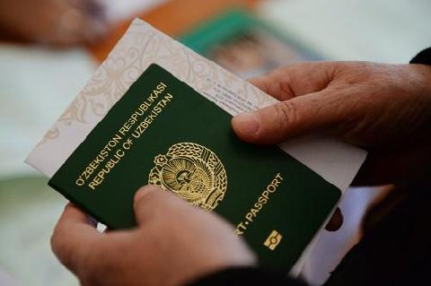 Граждане Узбекистана нелегально работали на территории Нововеличковского сельского поселения.