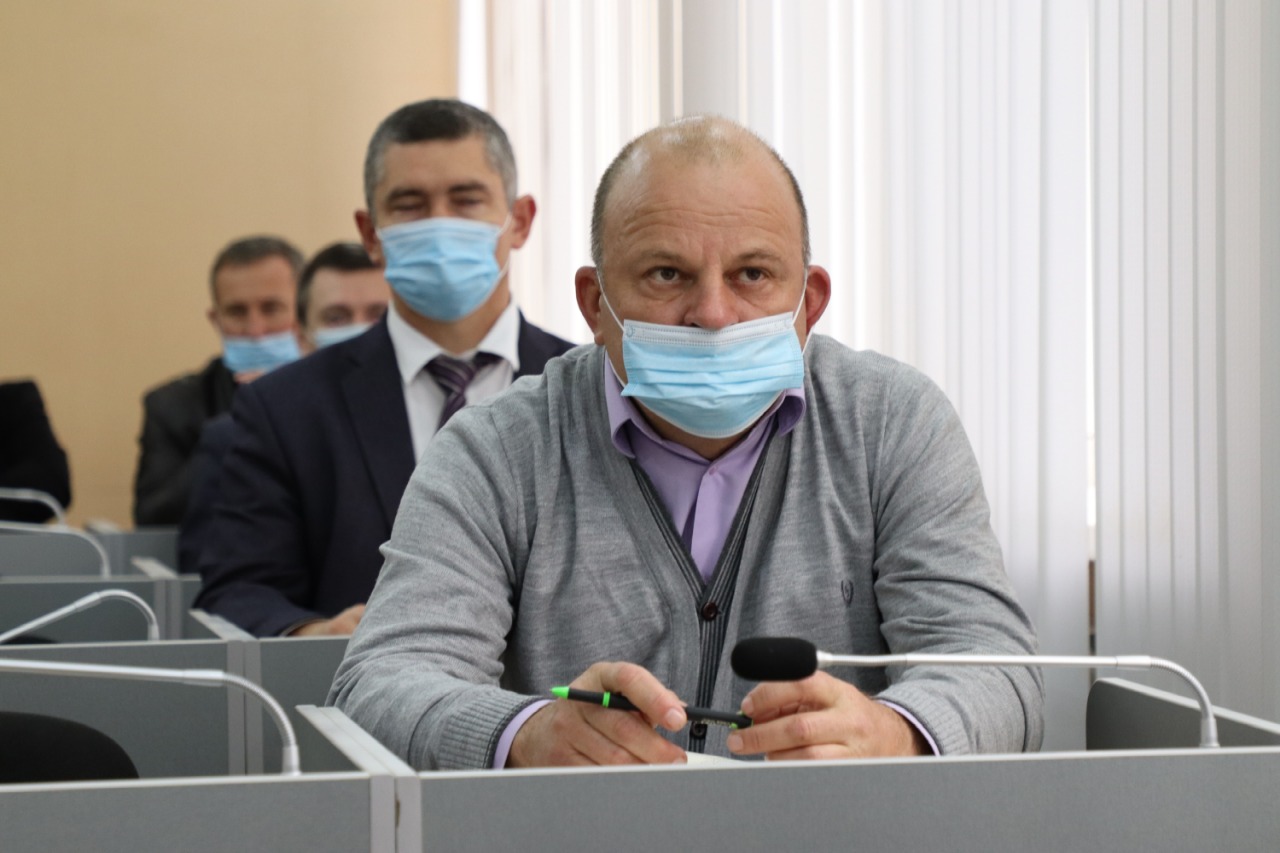 В администрации района состоялось заседание межведомственной комиссии по обеспечению безопасности дорожного движения под председательством заместителя главы администрации Динского района Юрия Савенко.